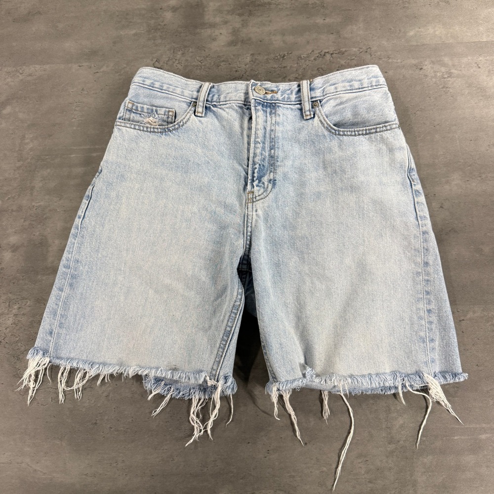 Uniqlo Shorts Womens 26 High Rise Distressed Frayed Hem Light Blue Denim EUC